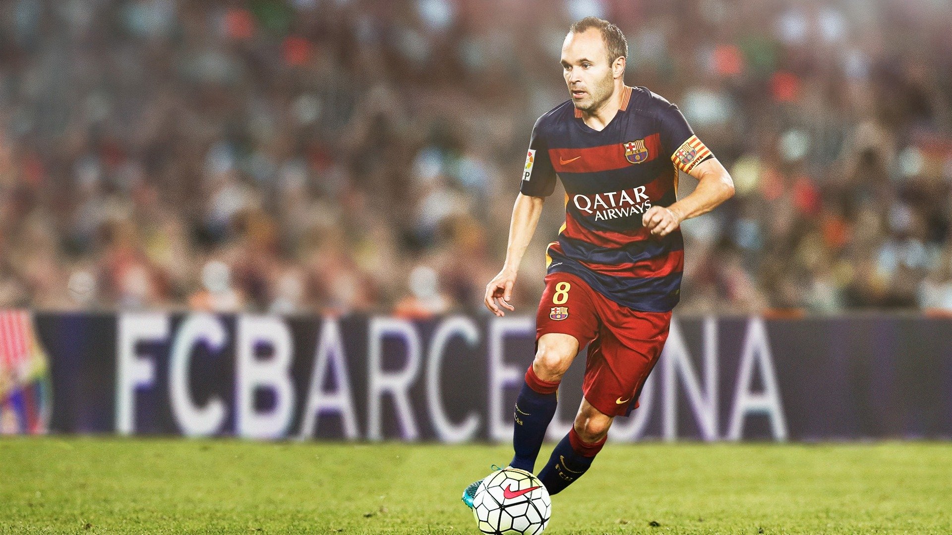 C罗在尤文图斯比赛中夺冠,领先优势明显引发热议!赛场气氛高涨